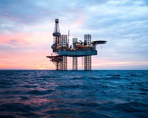 https://www.wtggroup.com/wp-content/uploads/2022/04/OIL-AND-GAS-OIL-RIG-PIC-500x400-1.jpg